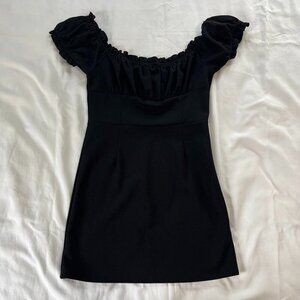 Kendall & Kylie Black Cap Sleeve Ruched Chest Mini Dress | Size S